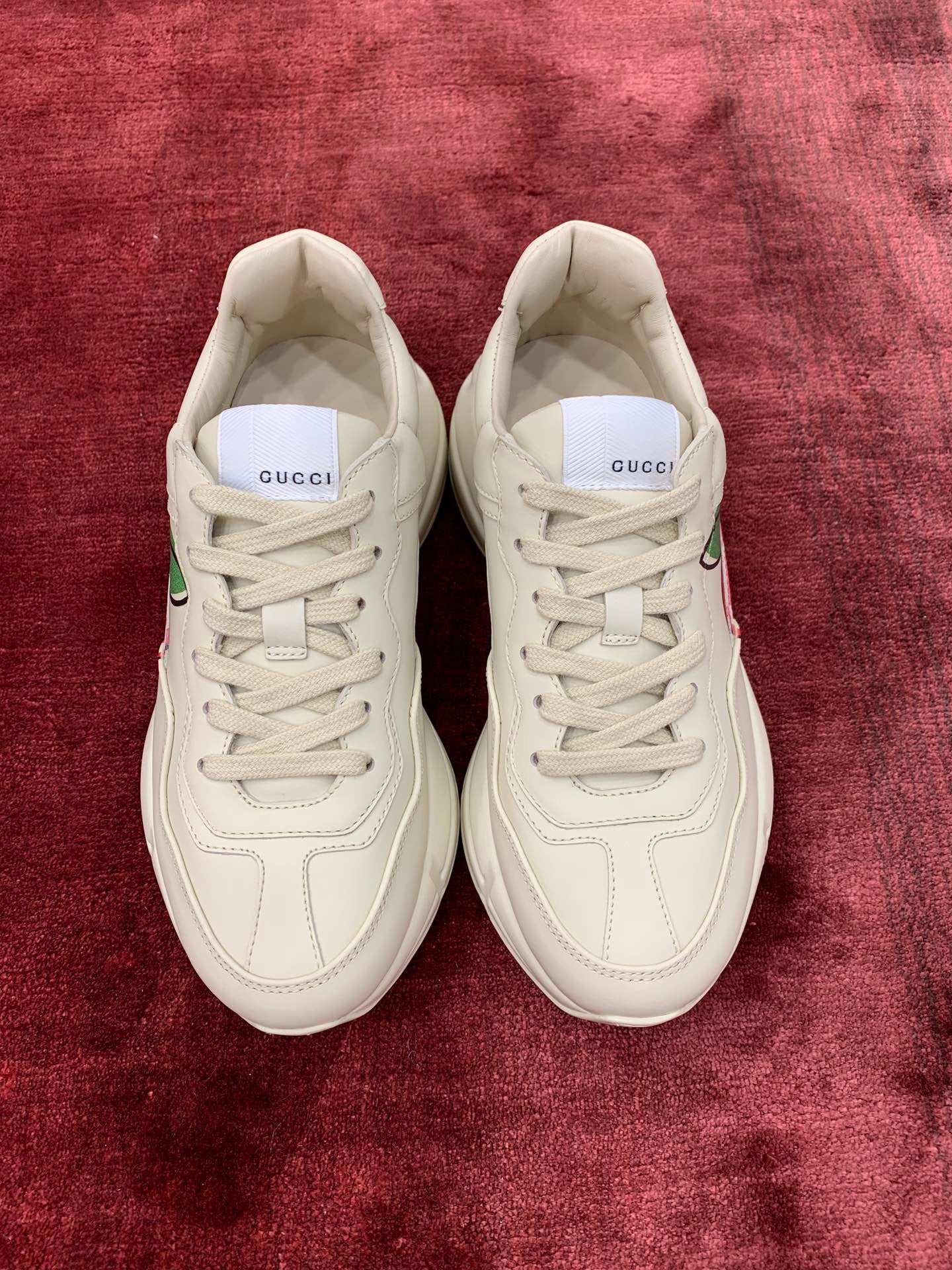 Gucci Sneakers