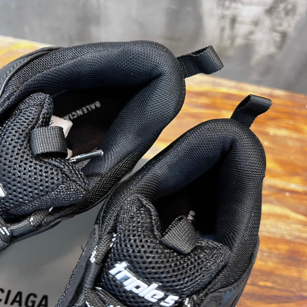 Balenciaga Sneakers