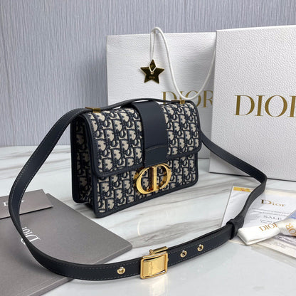 Dior Montaigne