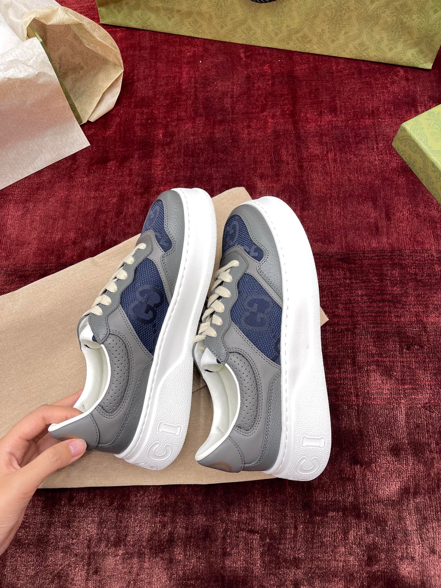 Gucci Sneakers
