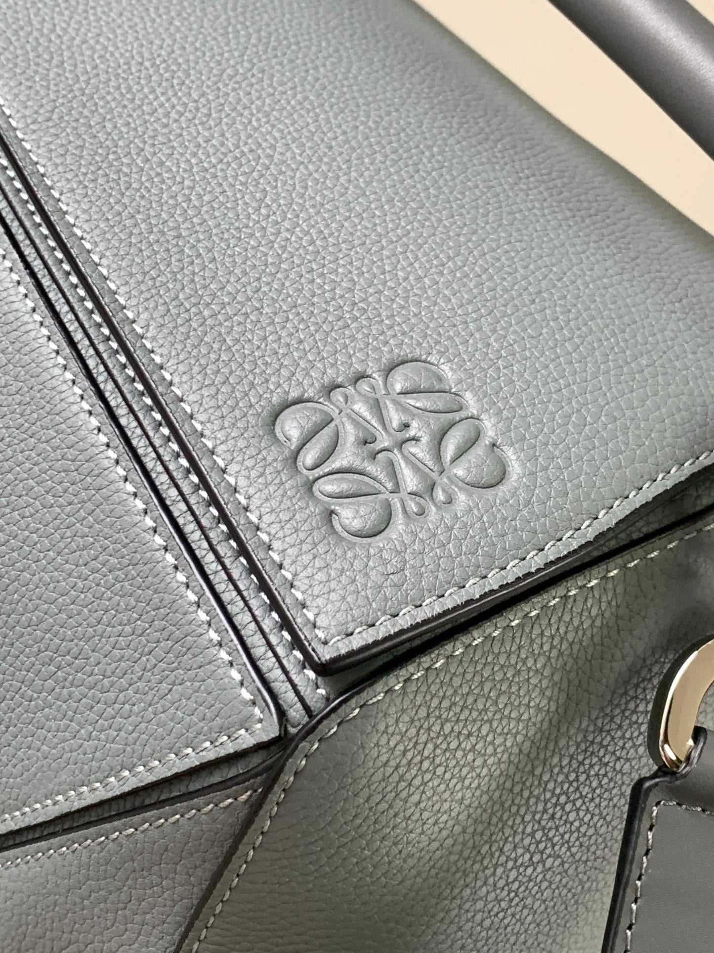Loewe Puzzle Bag