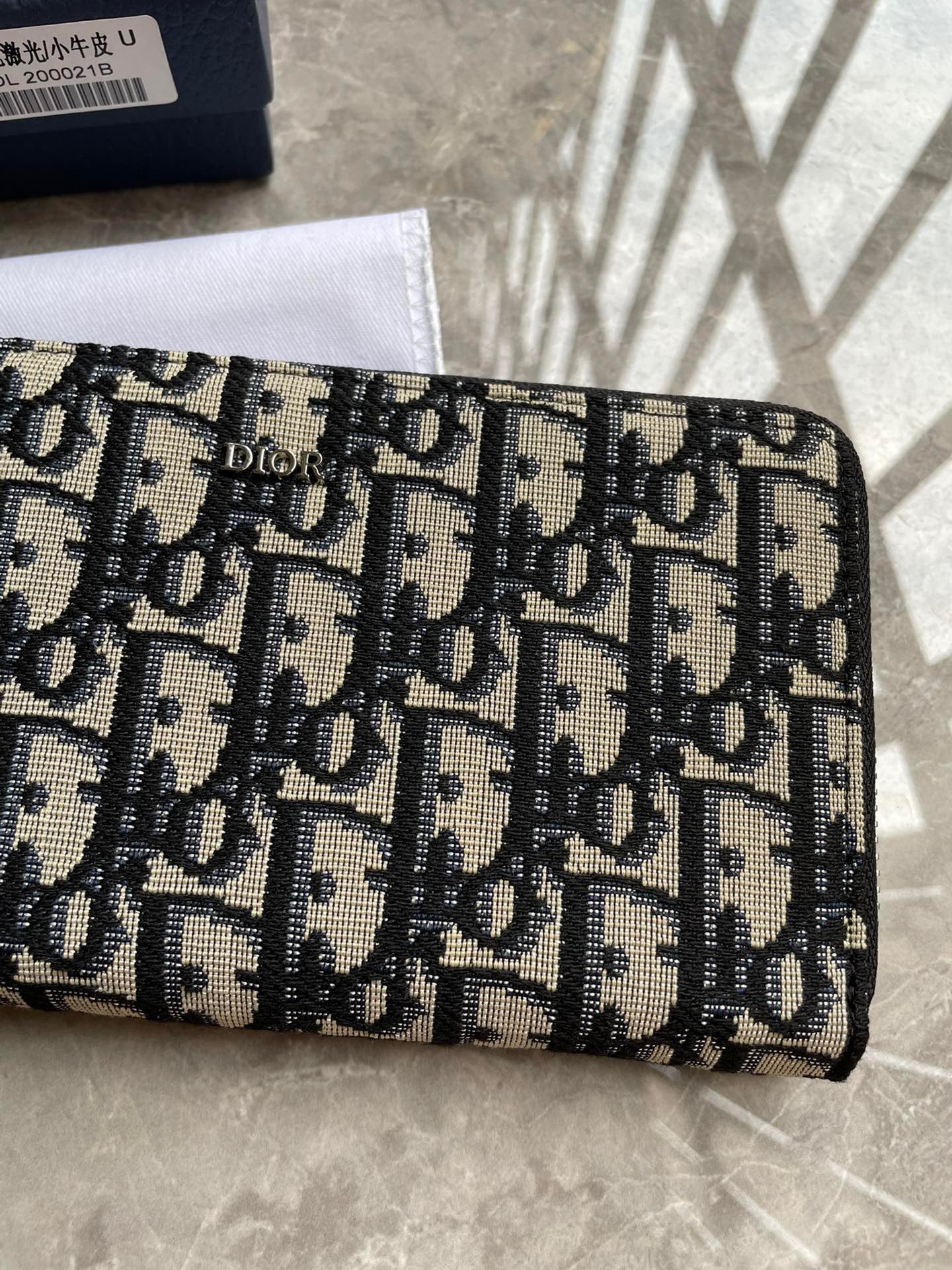 Dior Wallet