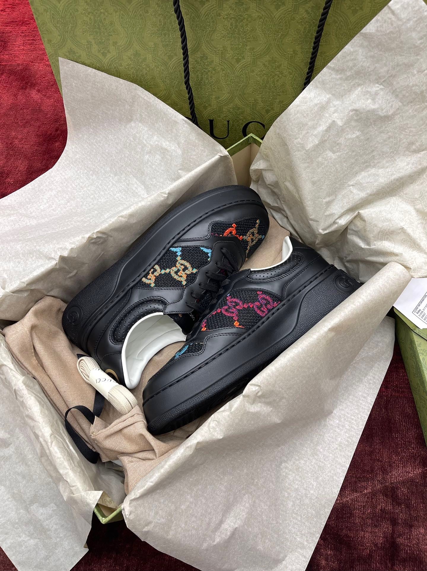 Gucci Sneakers