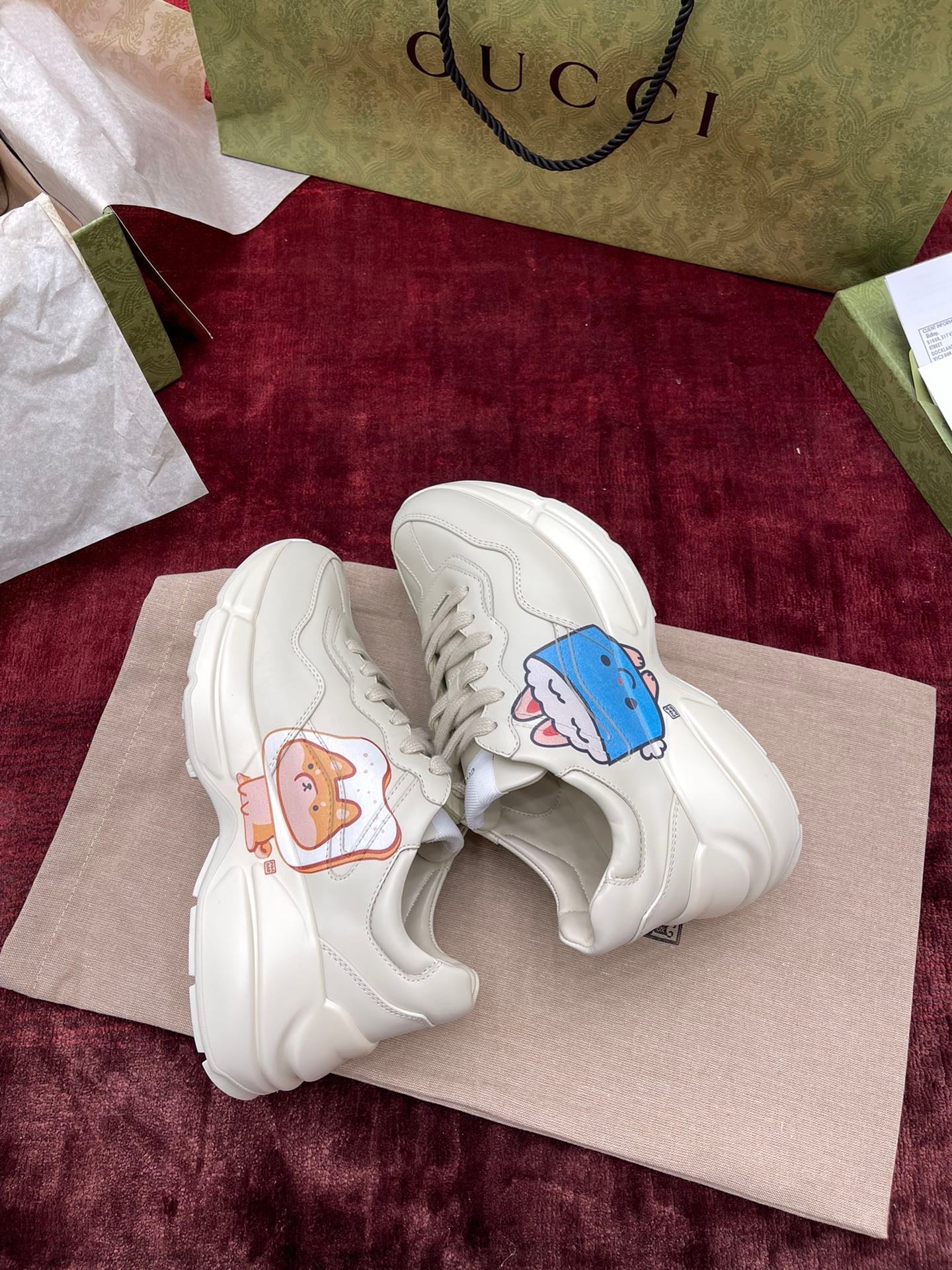 Gucci Sneakers