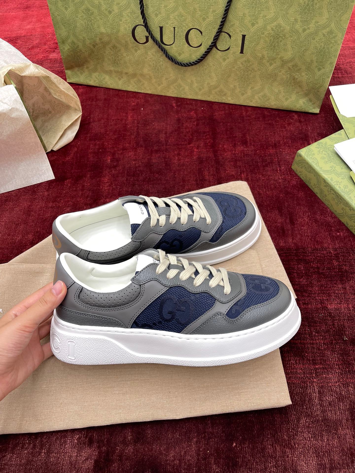 Gucci Sneakers
