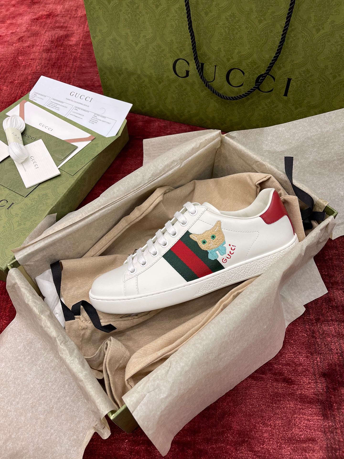 Gucci Sneakers