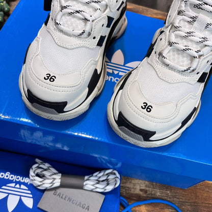 Balenciaga Sneakers