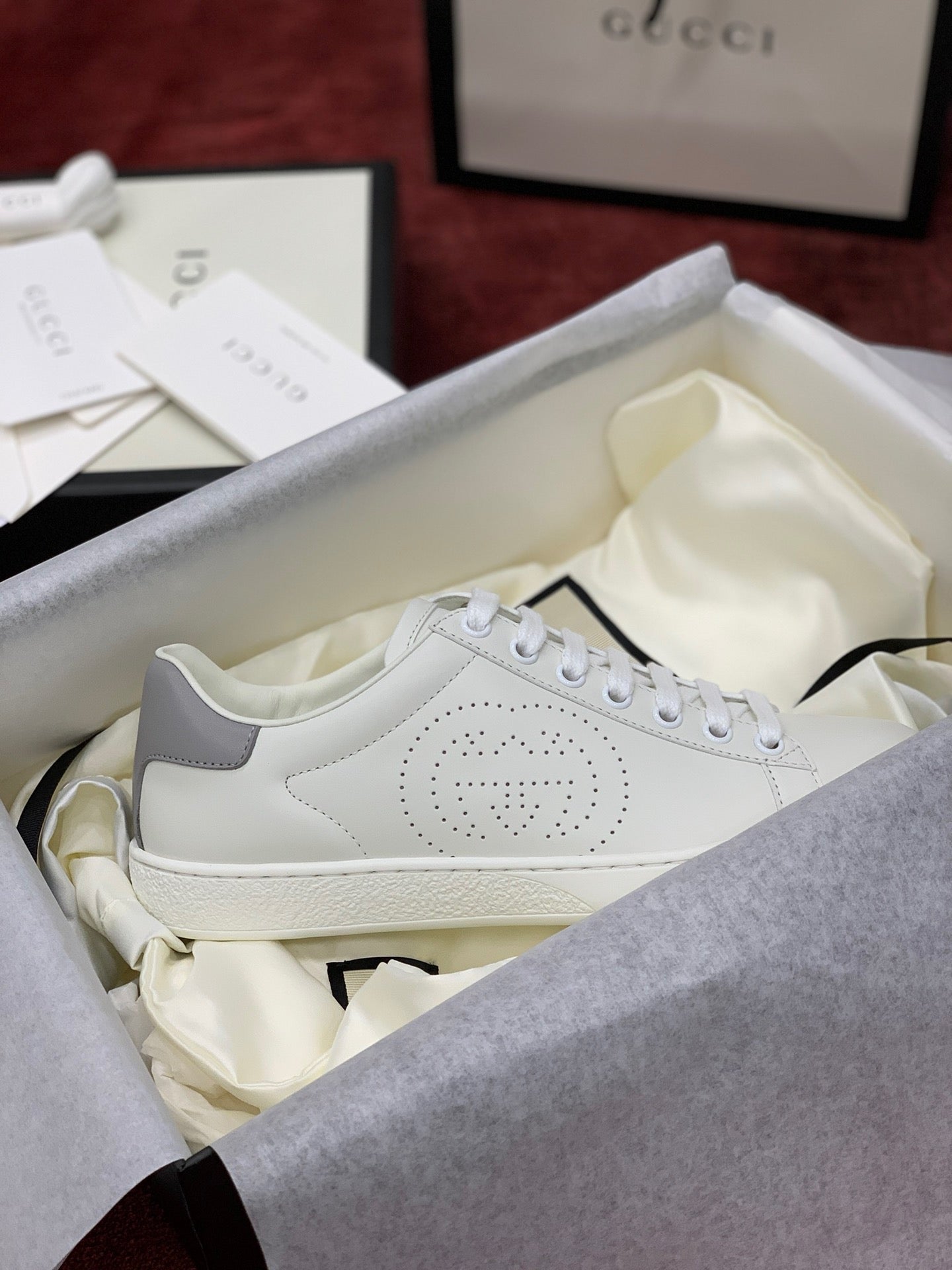 Gucci Sneakers