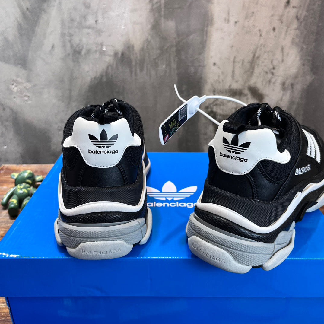 Balenciaga Sneakers