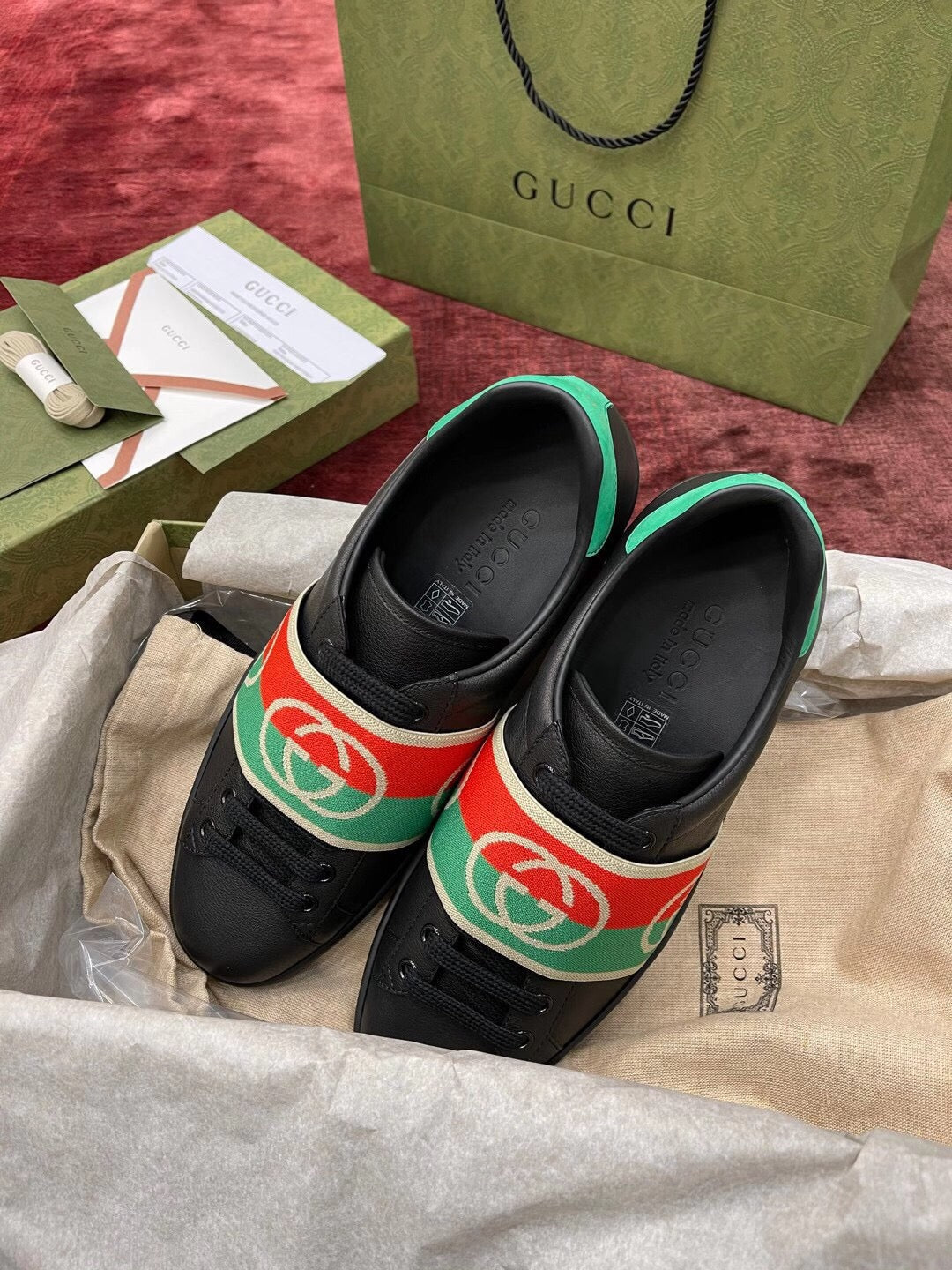 Gucci Sneakers