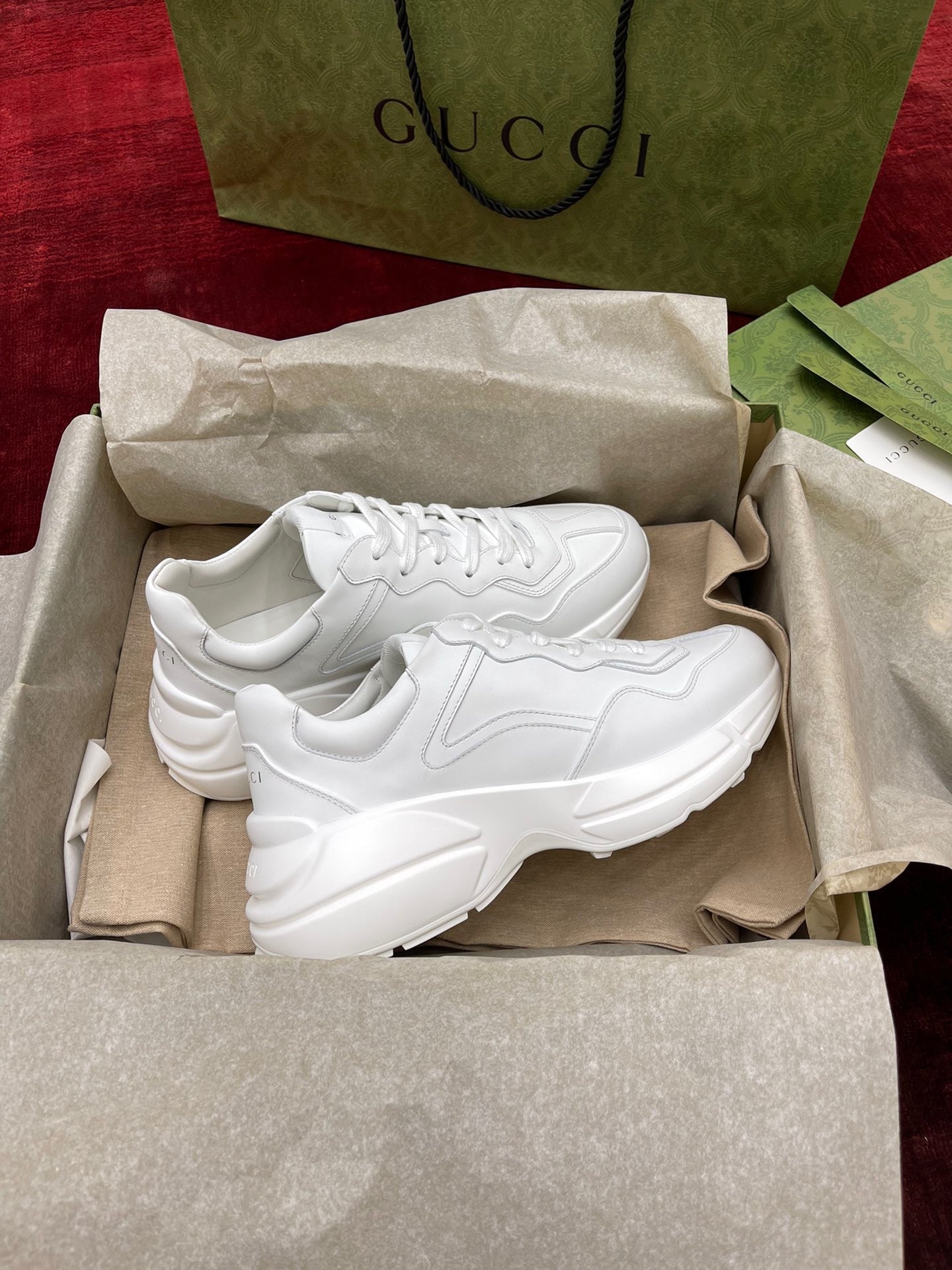 Gucci Sneakers
