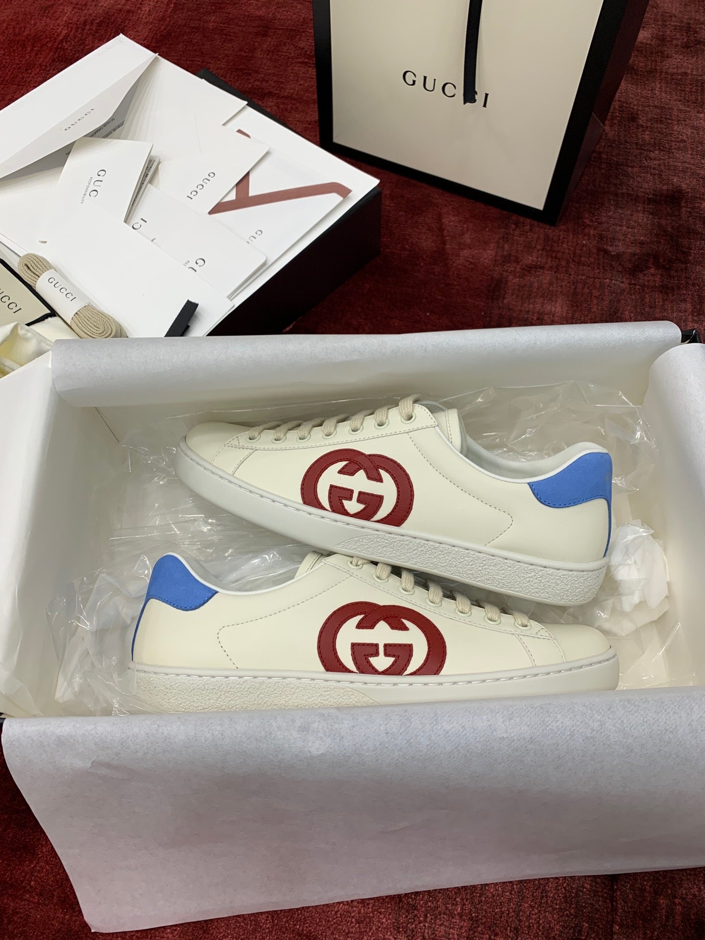 Gucci Sneakers