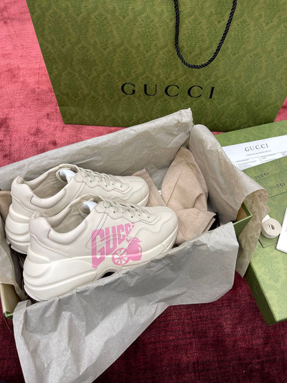 Gucci Sneakers