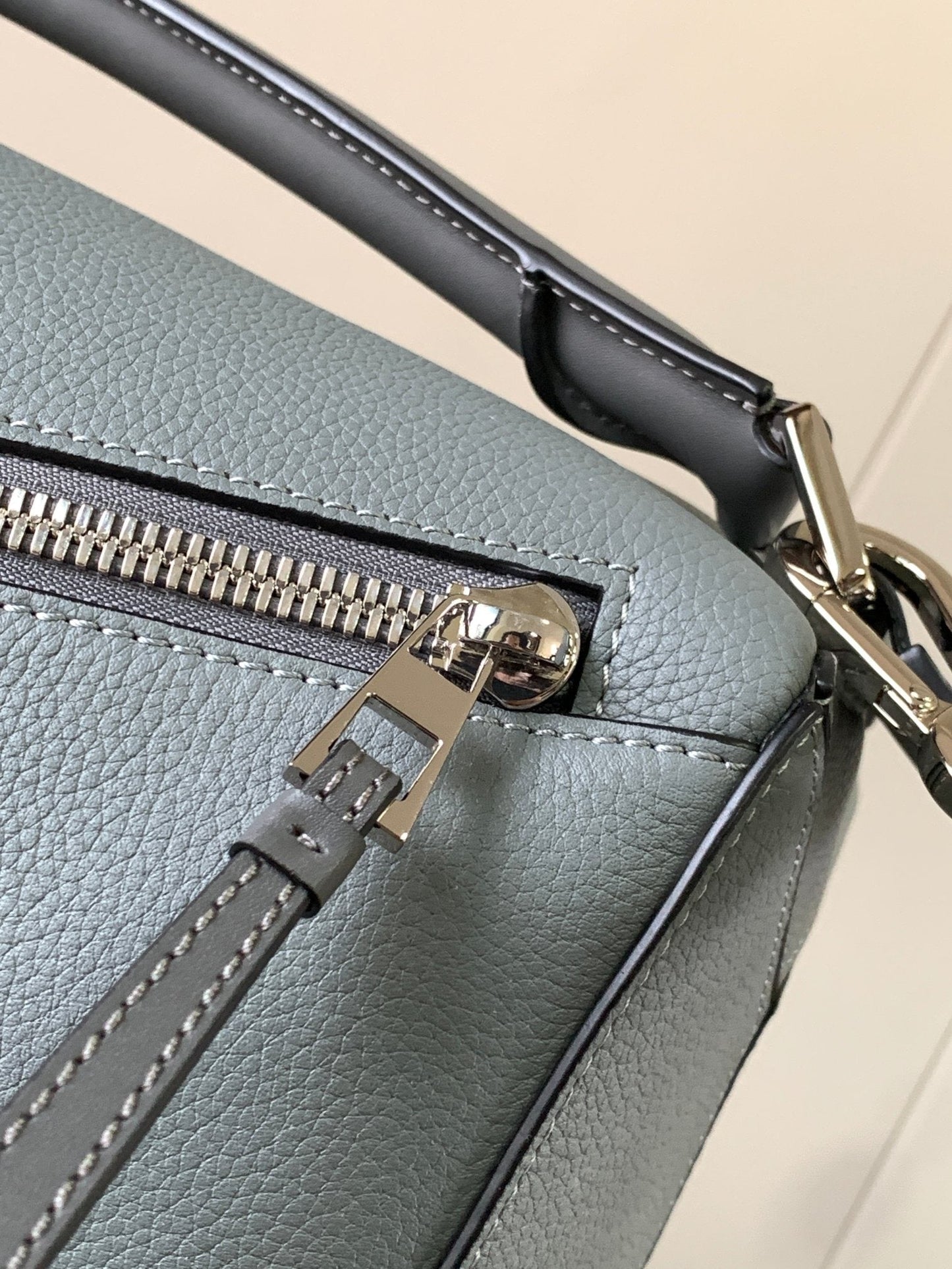 Loewe Puzzle Bag