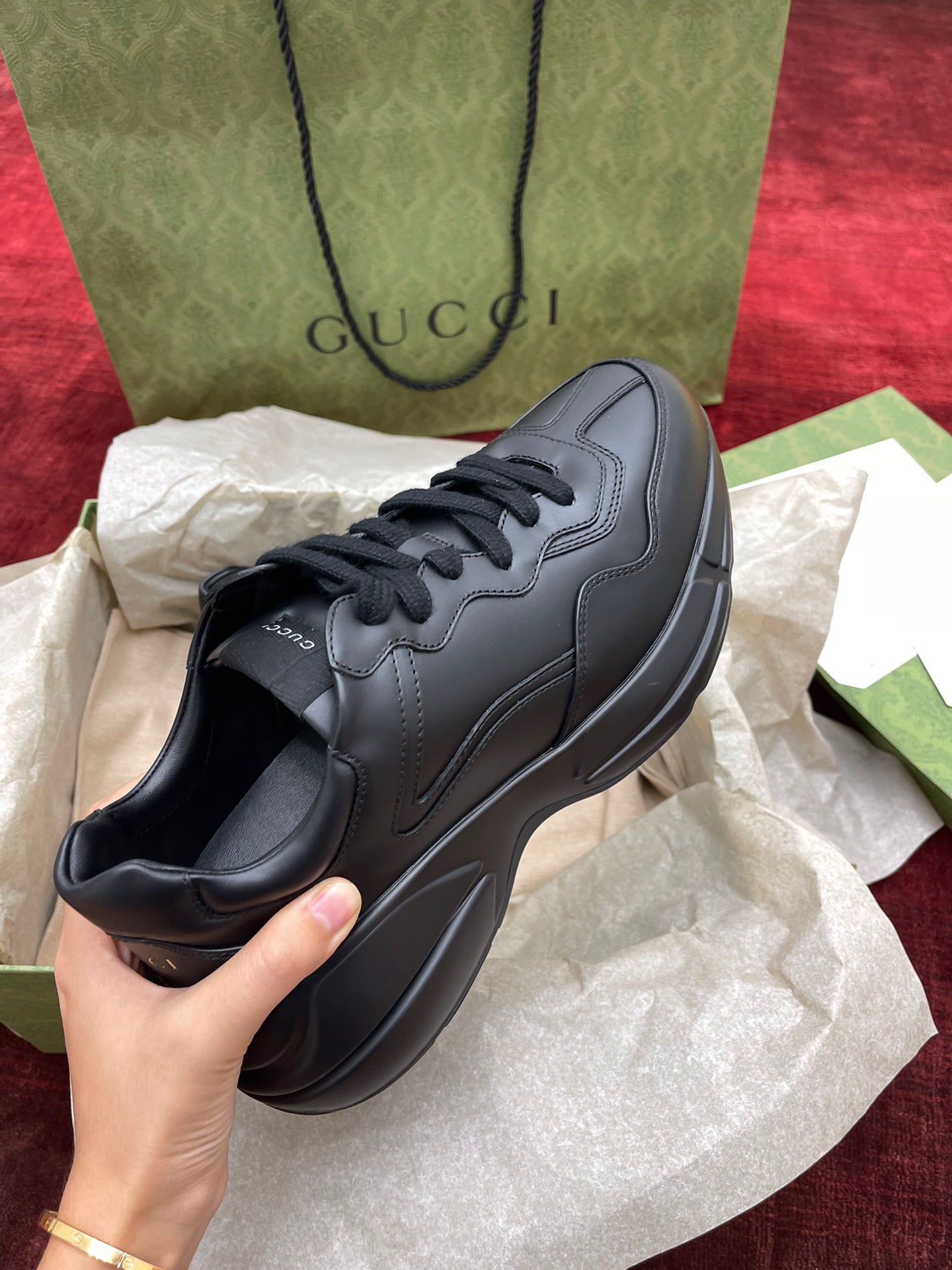 Gucci Sneakers