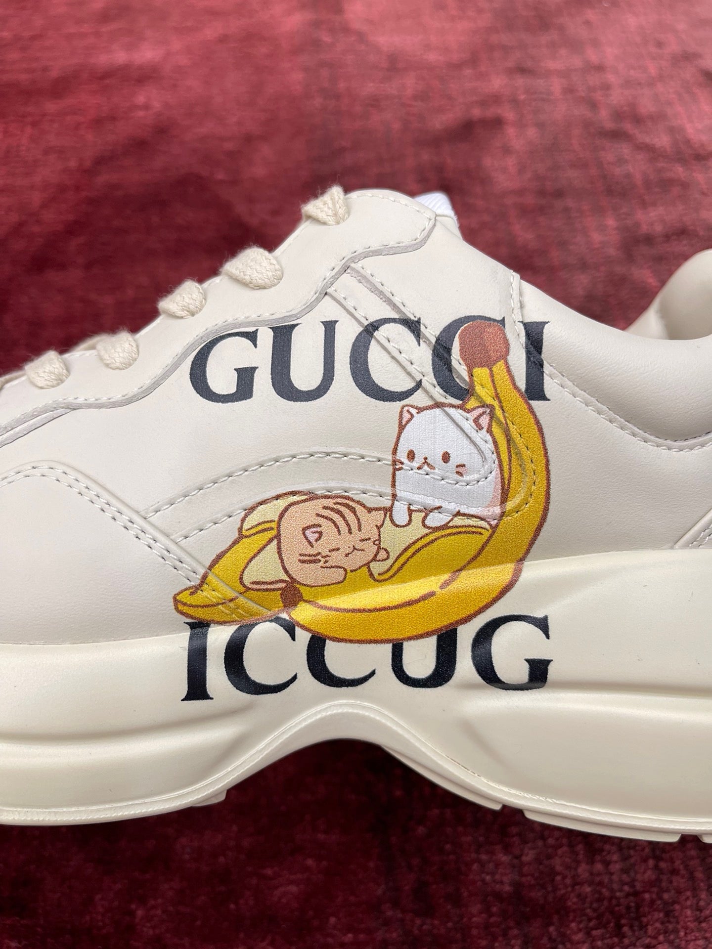 Gucci Sneakers