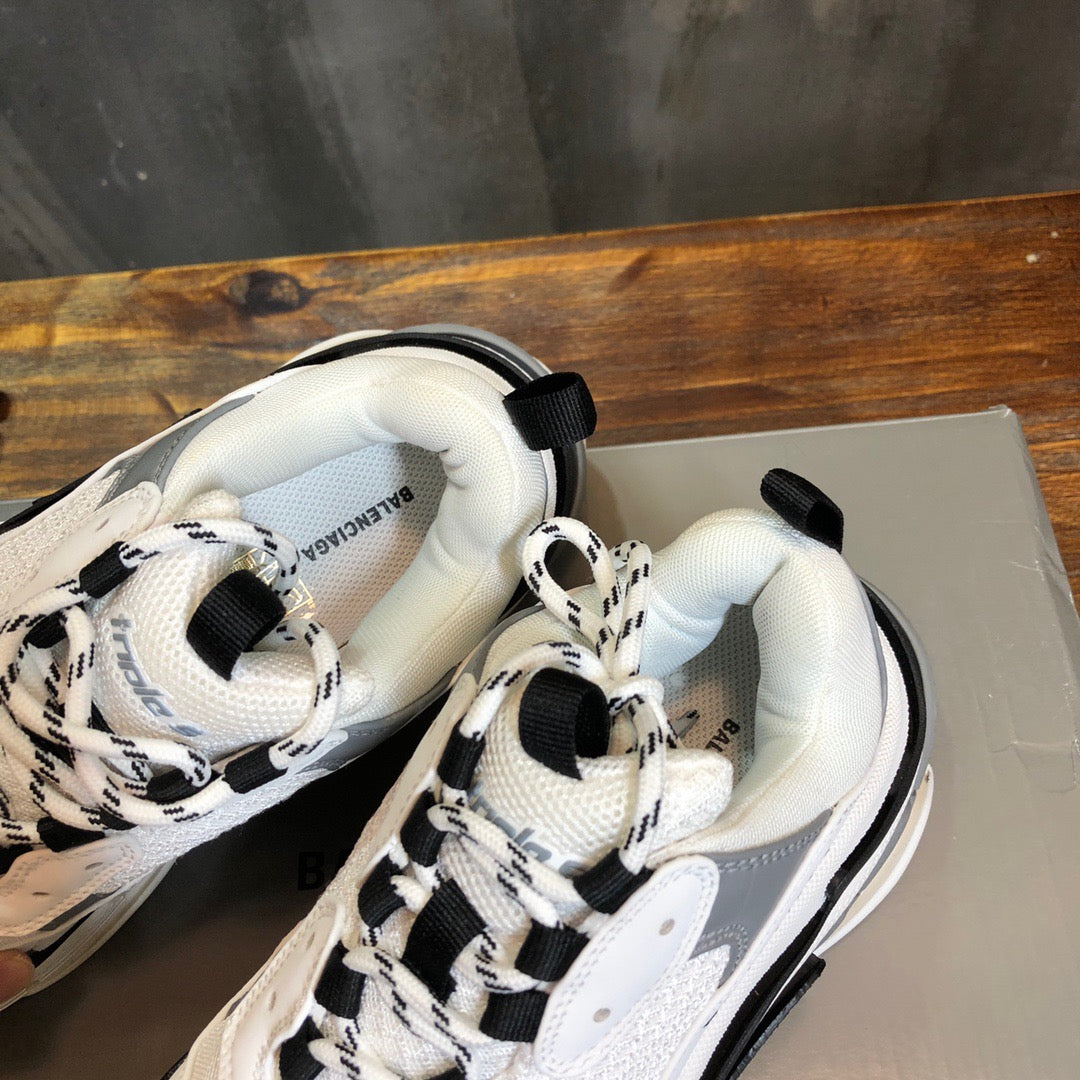 Balenciaga Sneakers