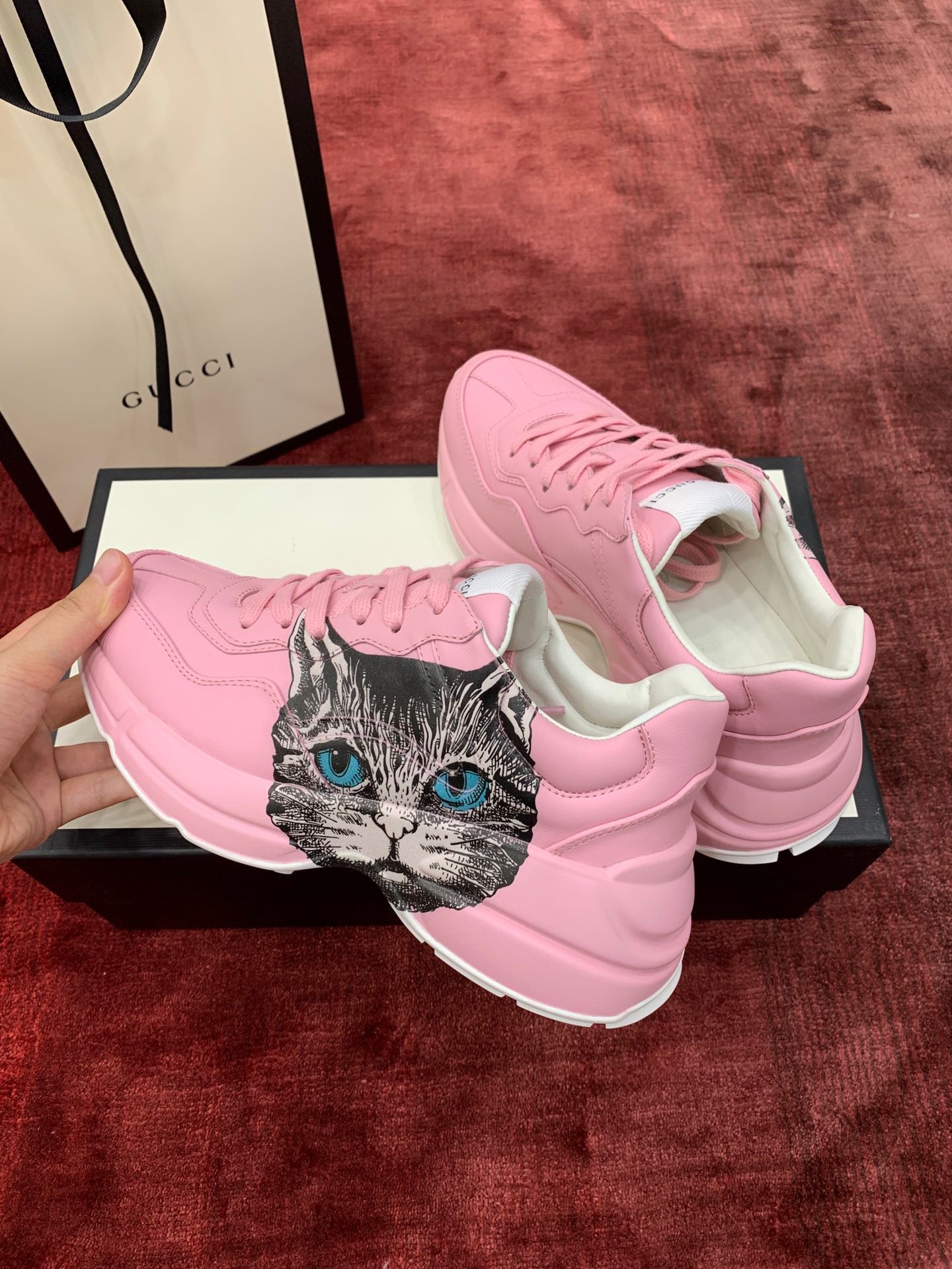 Gucci Sneakers