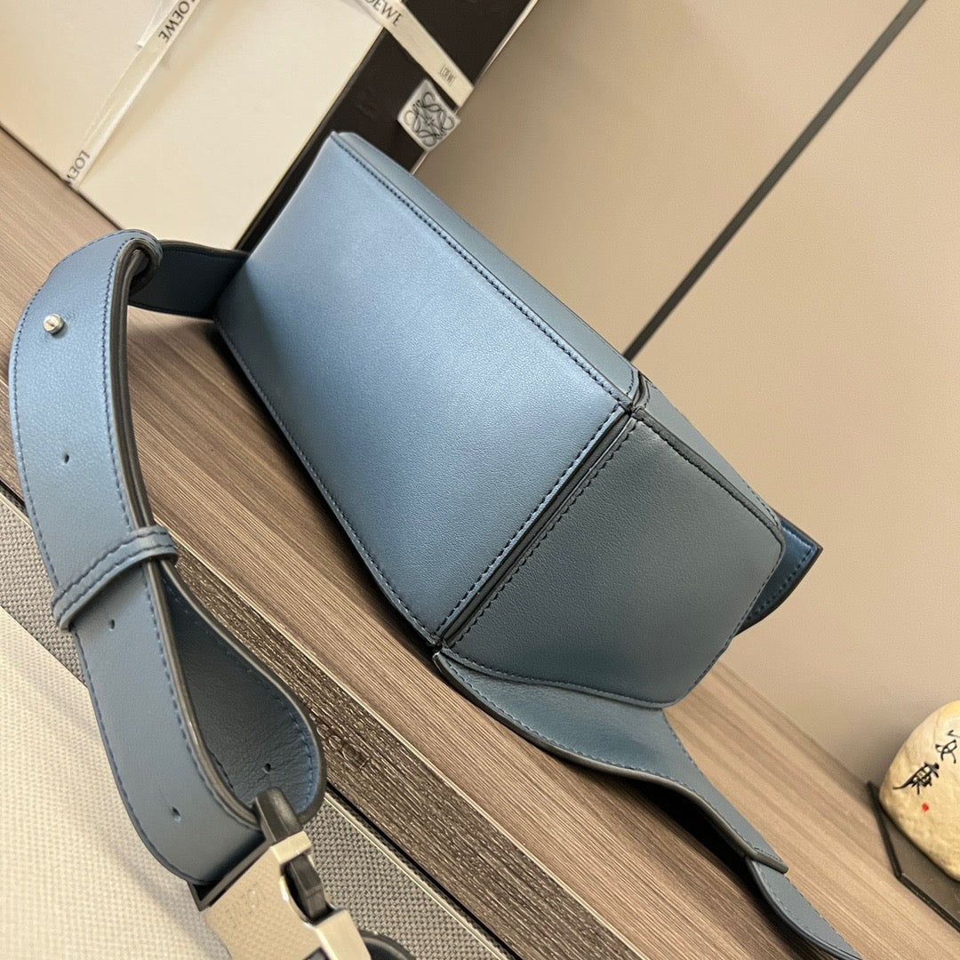 Loewe Puzzle Bag