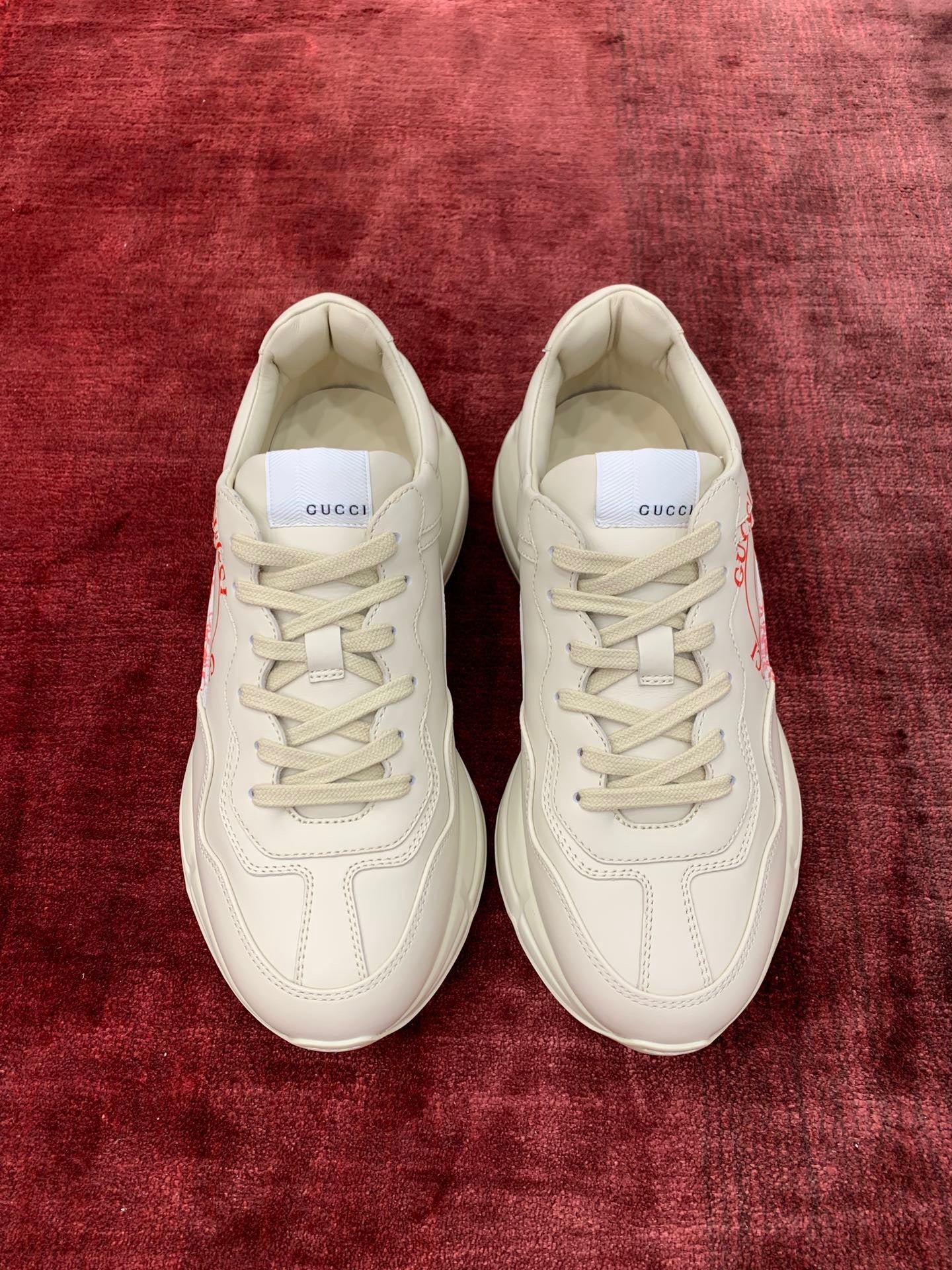 Gucci Sneakers