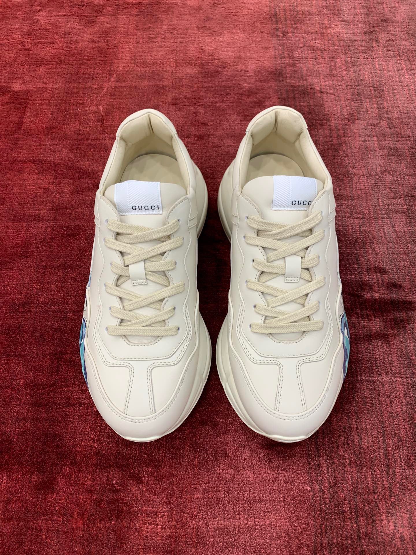 Gucci Sneakers