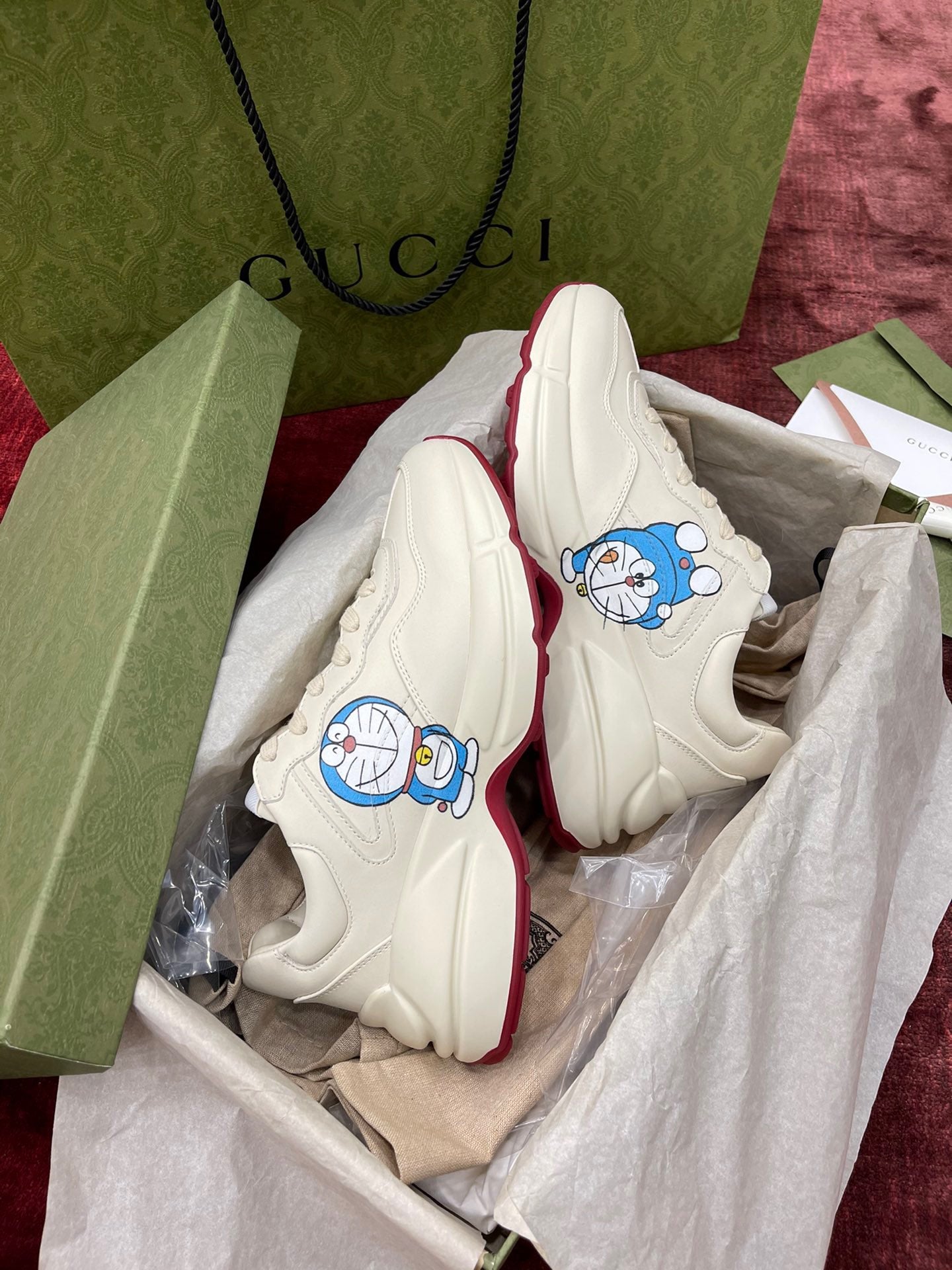 Gucci Sneakers