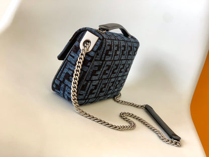 Fendi Baguette