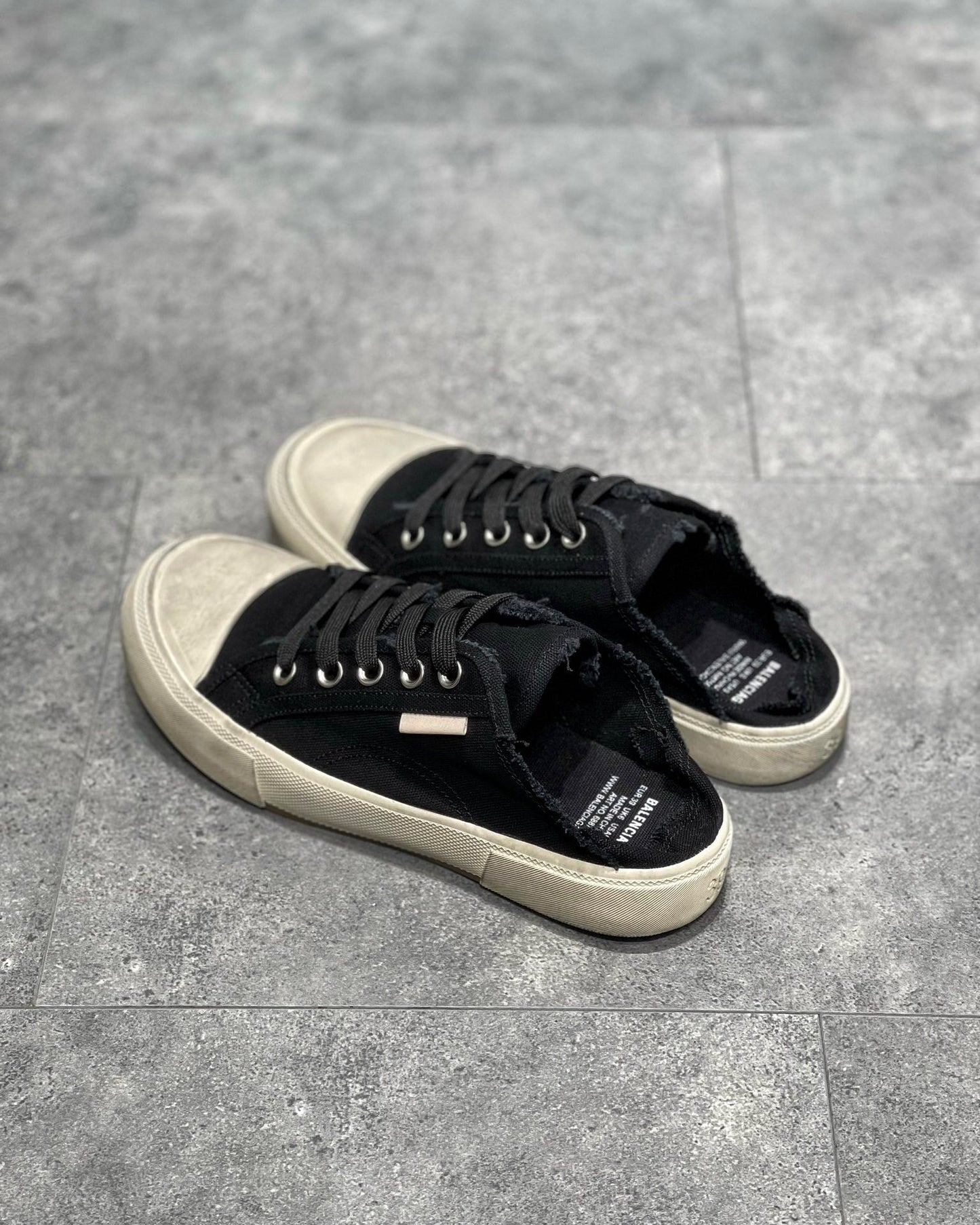Balenciaga Sneakers