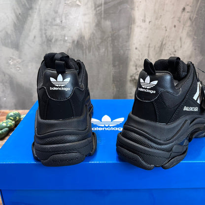 Balenciaga Sneakers