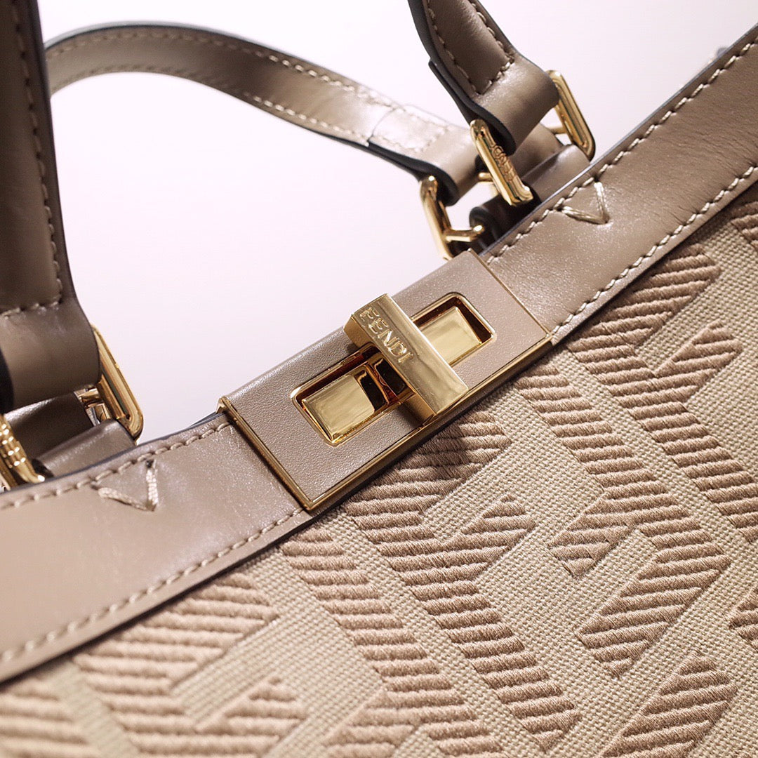 Fendi Tote
