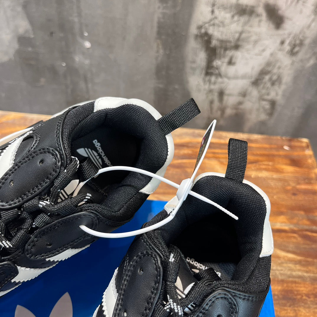 Balenciaga Sneakers