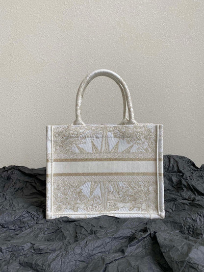 Dior BookTote (small)