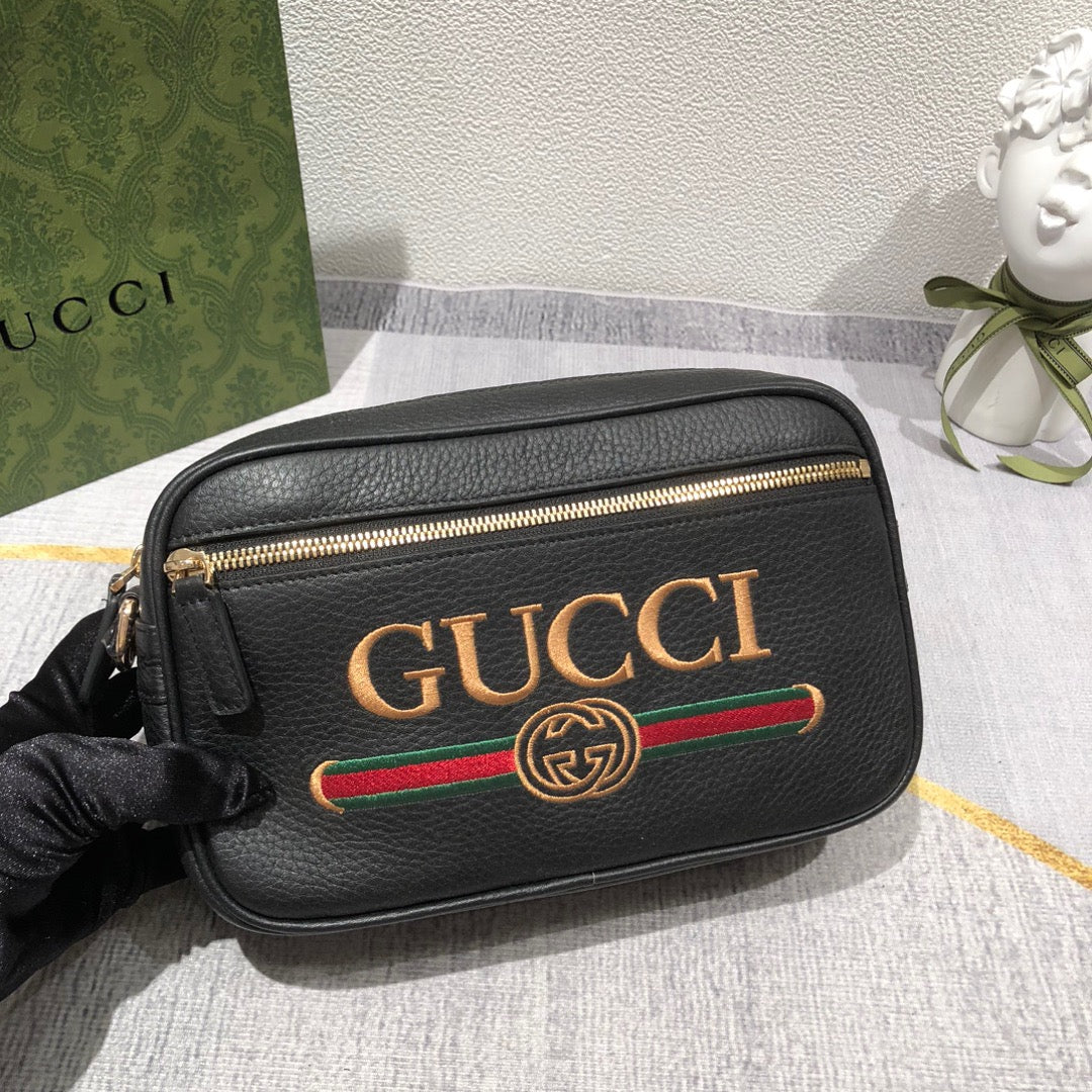 Gucci Messenger Bag