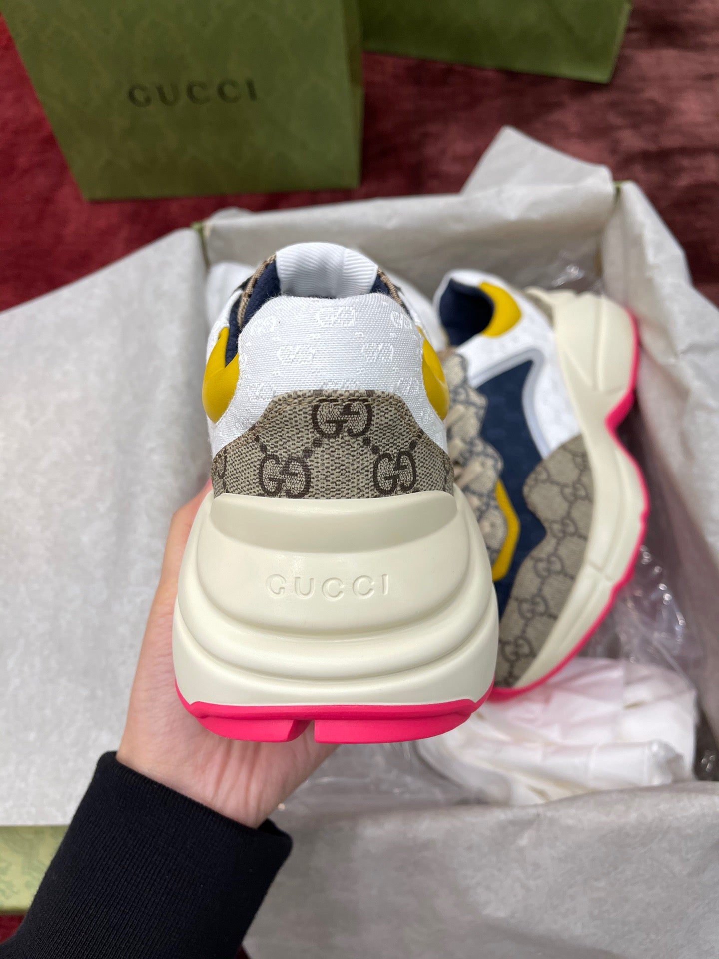 Gucci Sneakers