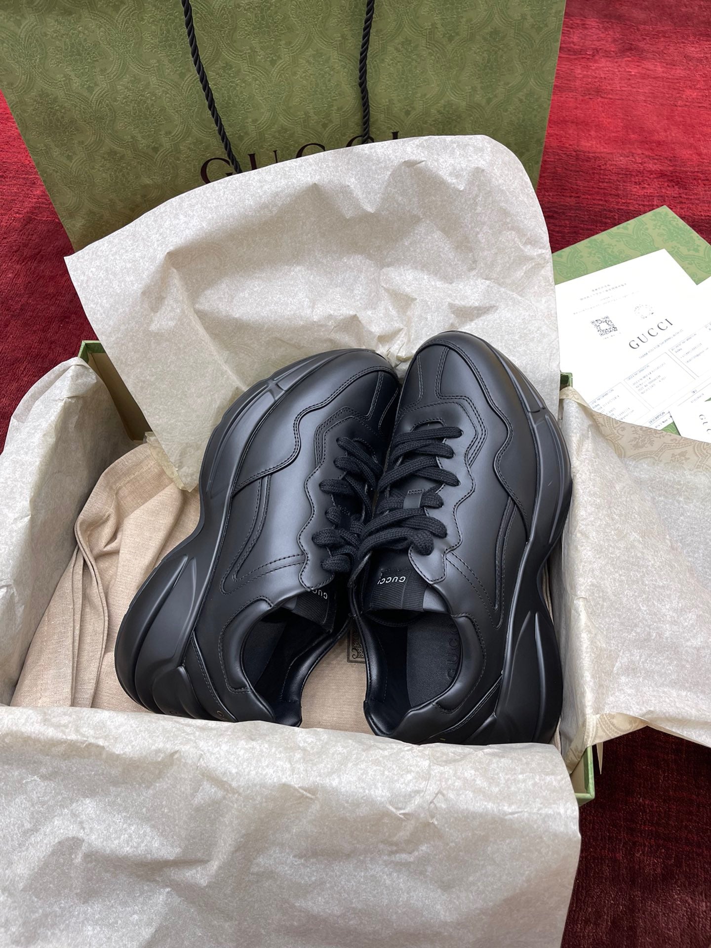 Gucci Sneakers