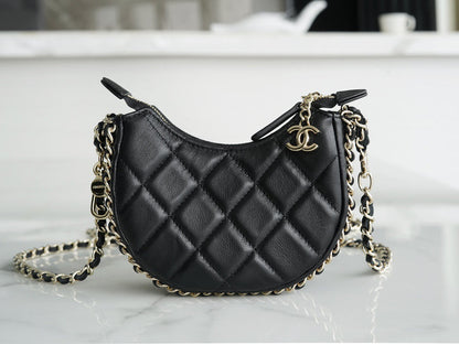 Chanel 23p Hobo Bag (small)
