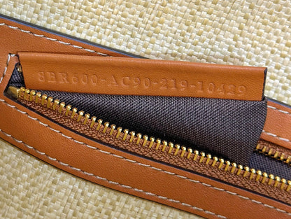Fendi Baguette