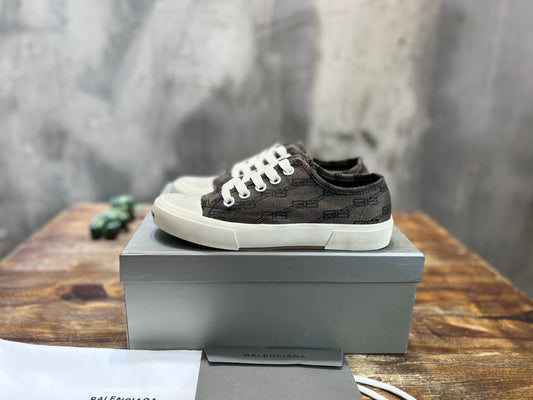 Balenciaga Sneakers