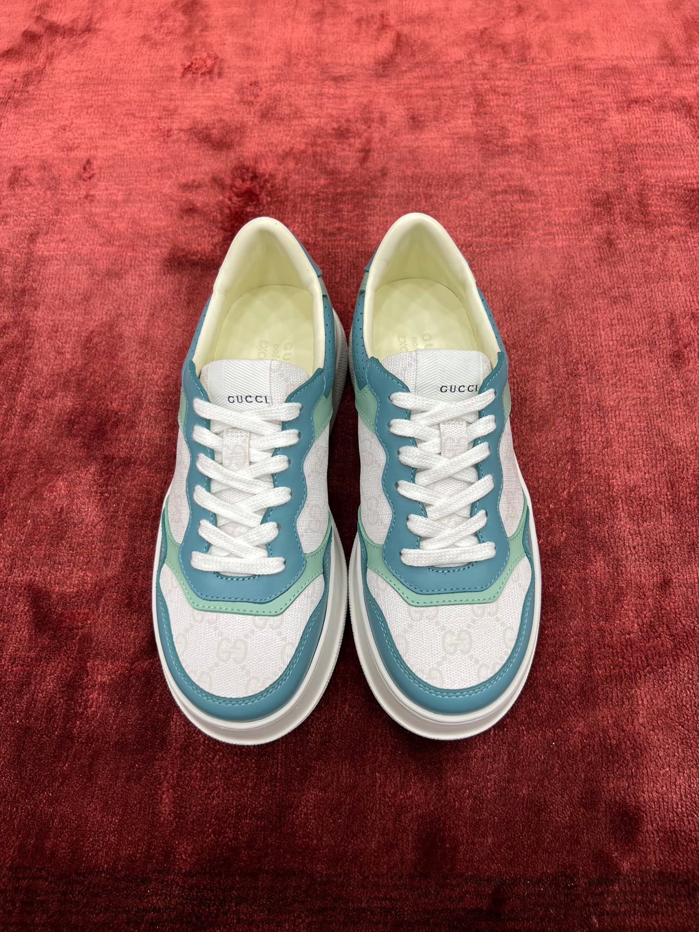 Gucci Sneakers