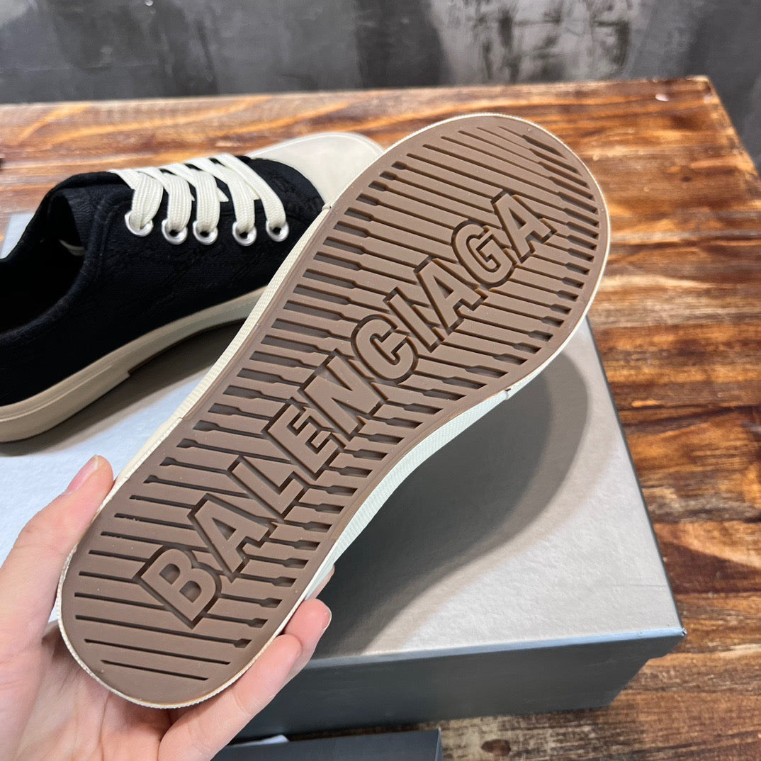 Balenciaga Sneakers
