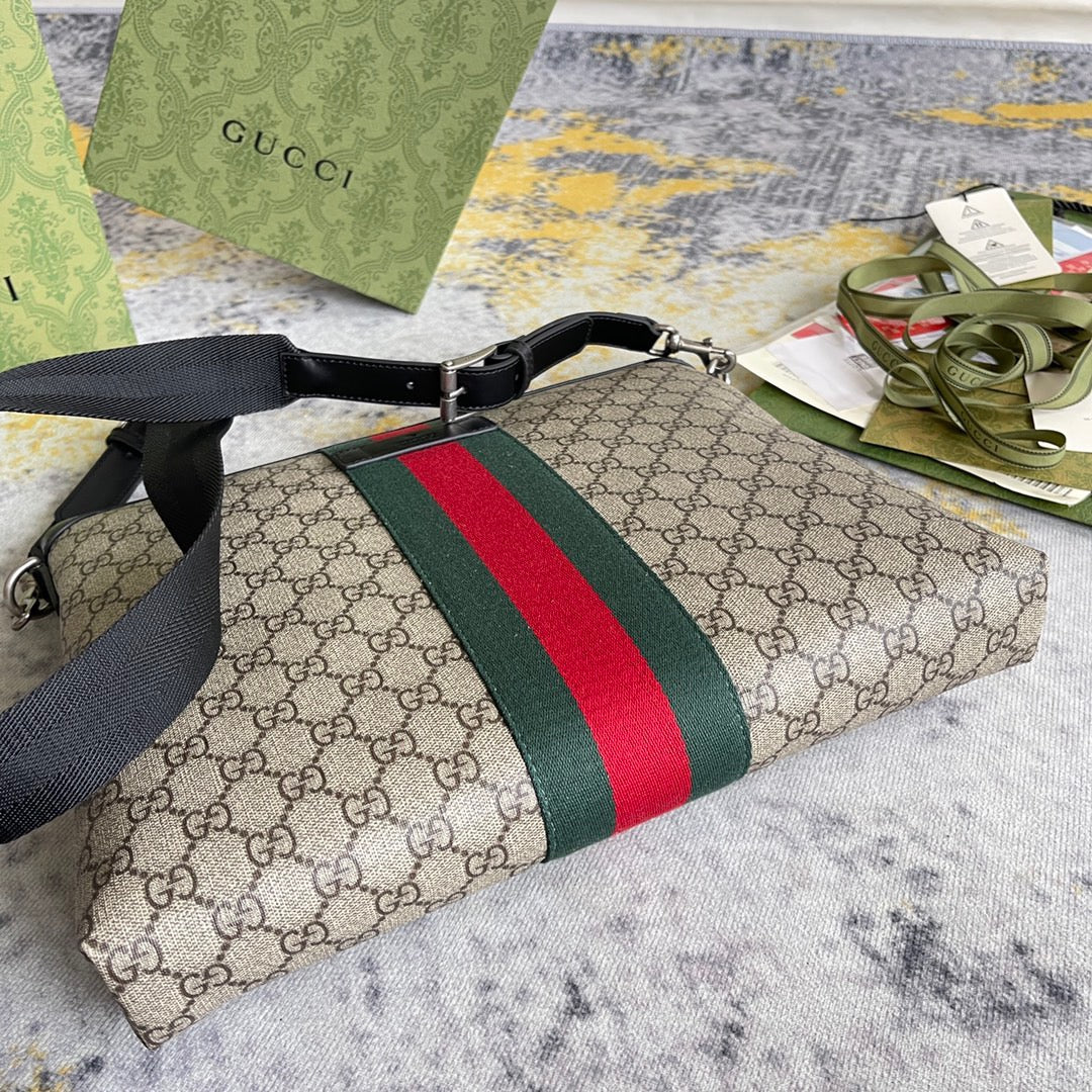 Gucci Messenger Bag