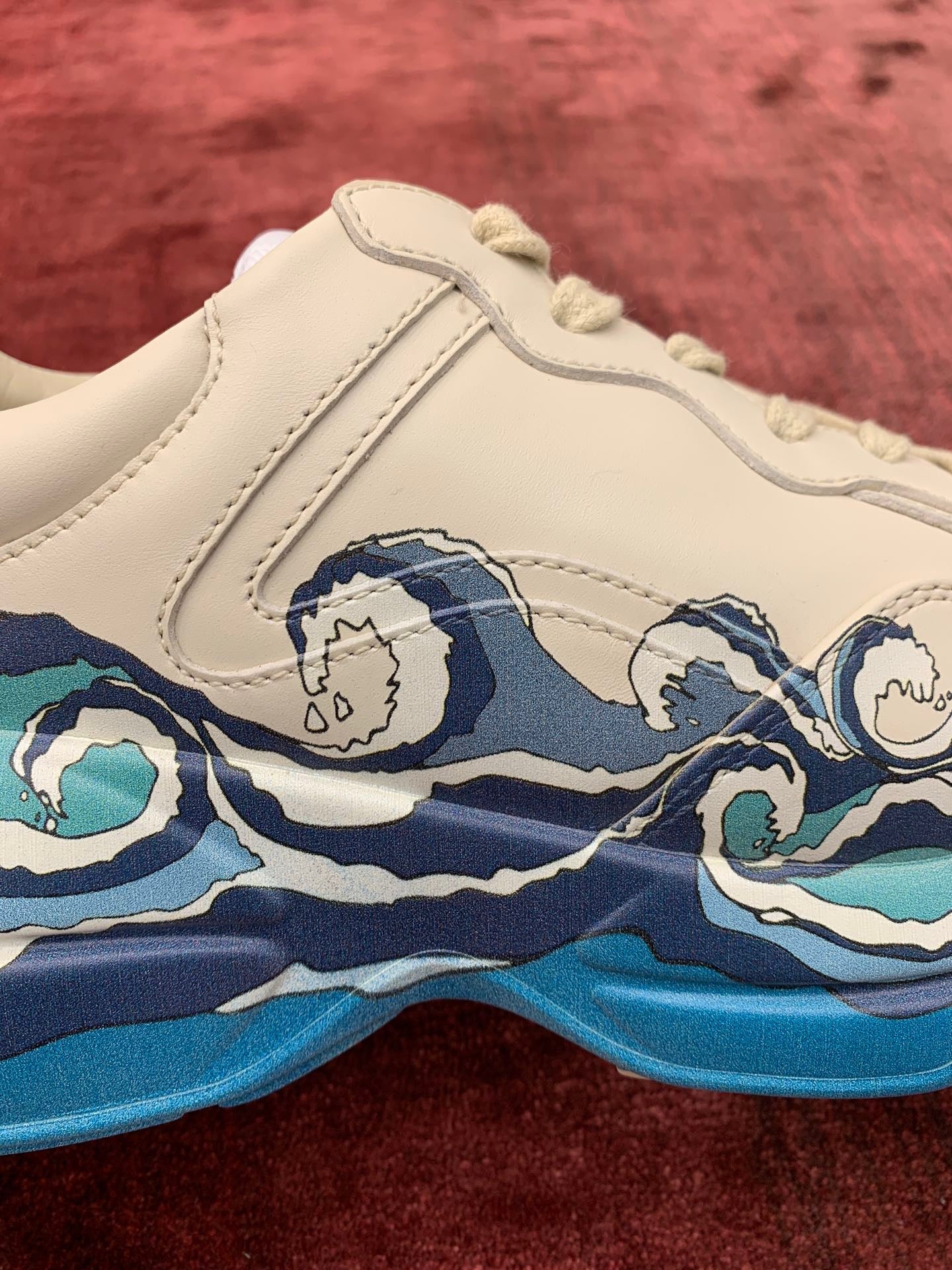 Gucci Sneakers