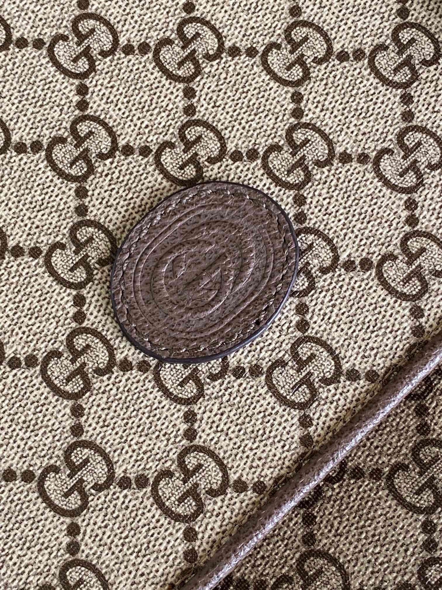 Gucci Messenger Bag
