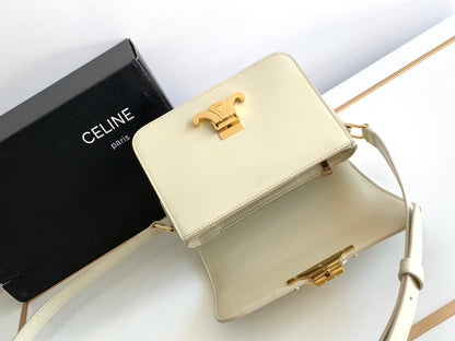 Celine Triomphe