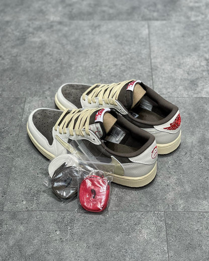 Travis Scott x AJ 1 Low
