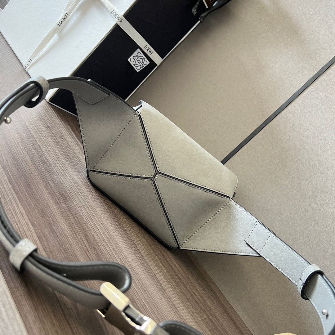 Loewe Puzzle Bag