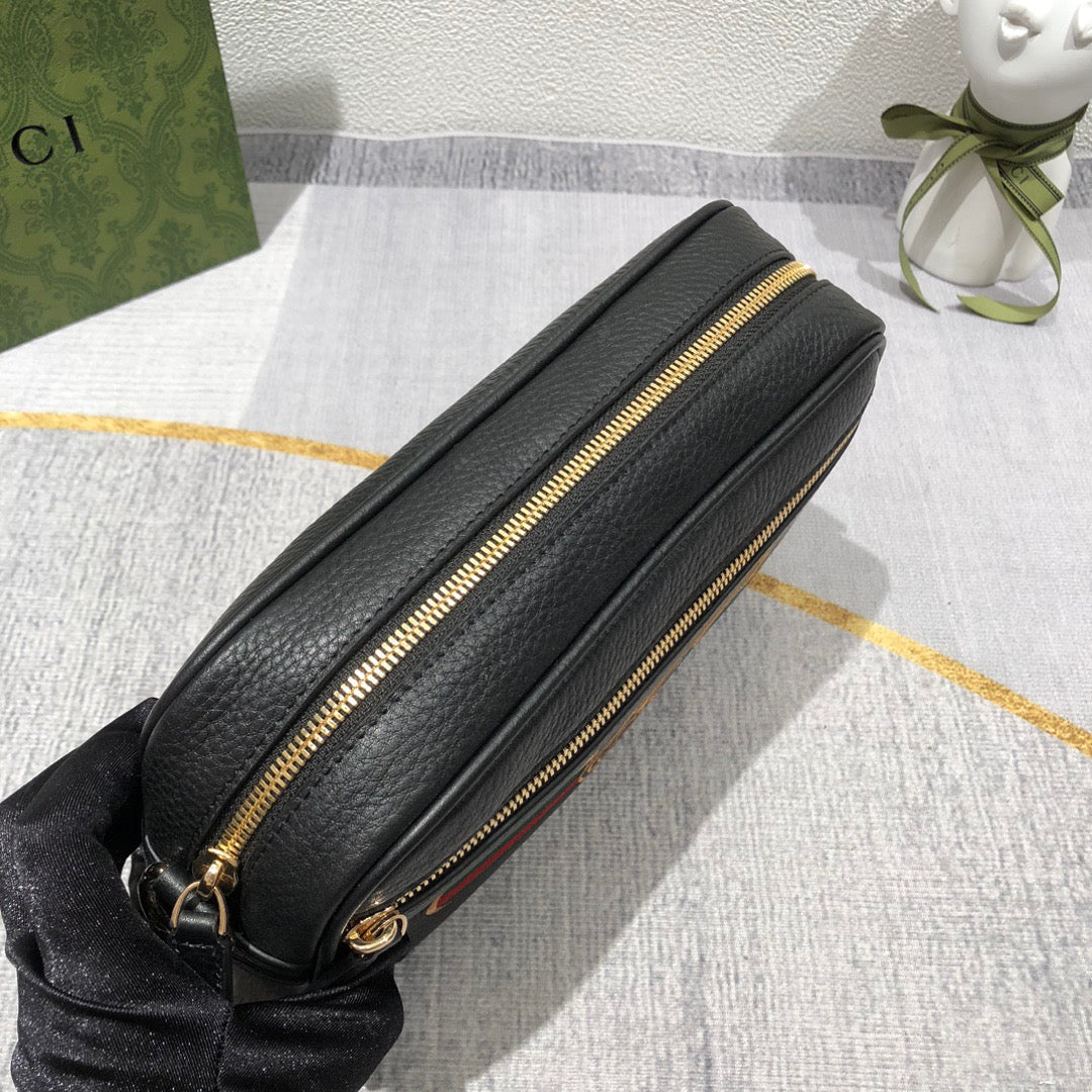 Gucci Messenger Bag