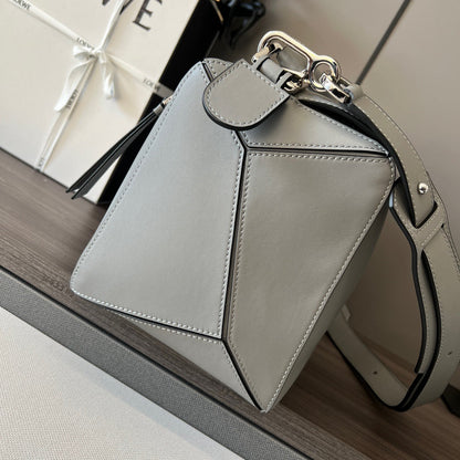 Loewe Puzzle Bag