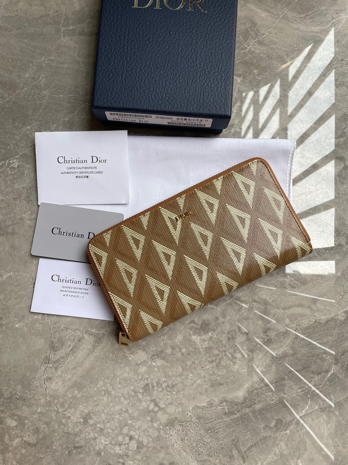 Dior Wallet