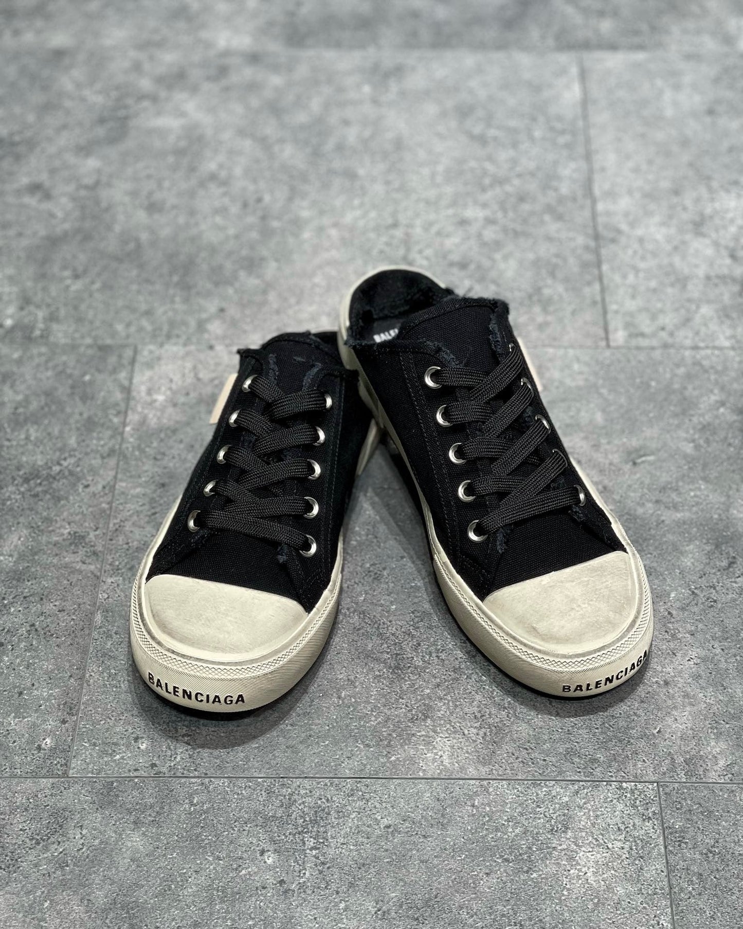 Balenciaga Sneakers